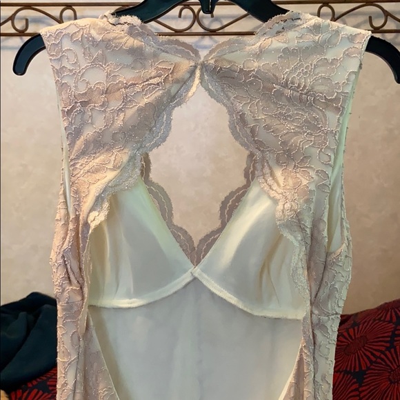 Prom/Event Dress - Picture 2 of 5